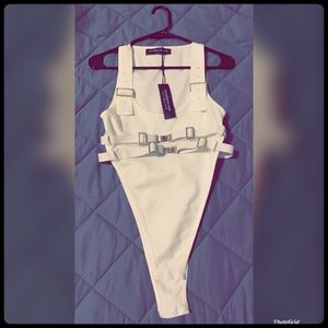 High Leg Double Belted Bodysuit - White × 1 US-4 White